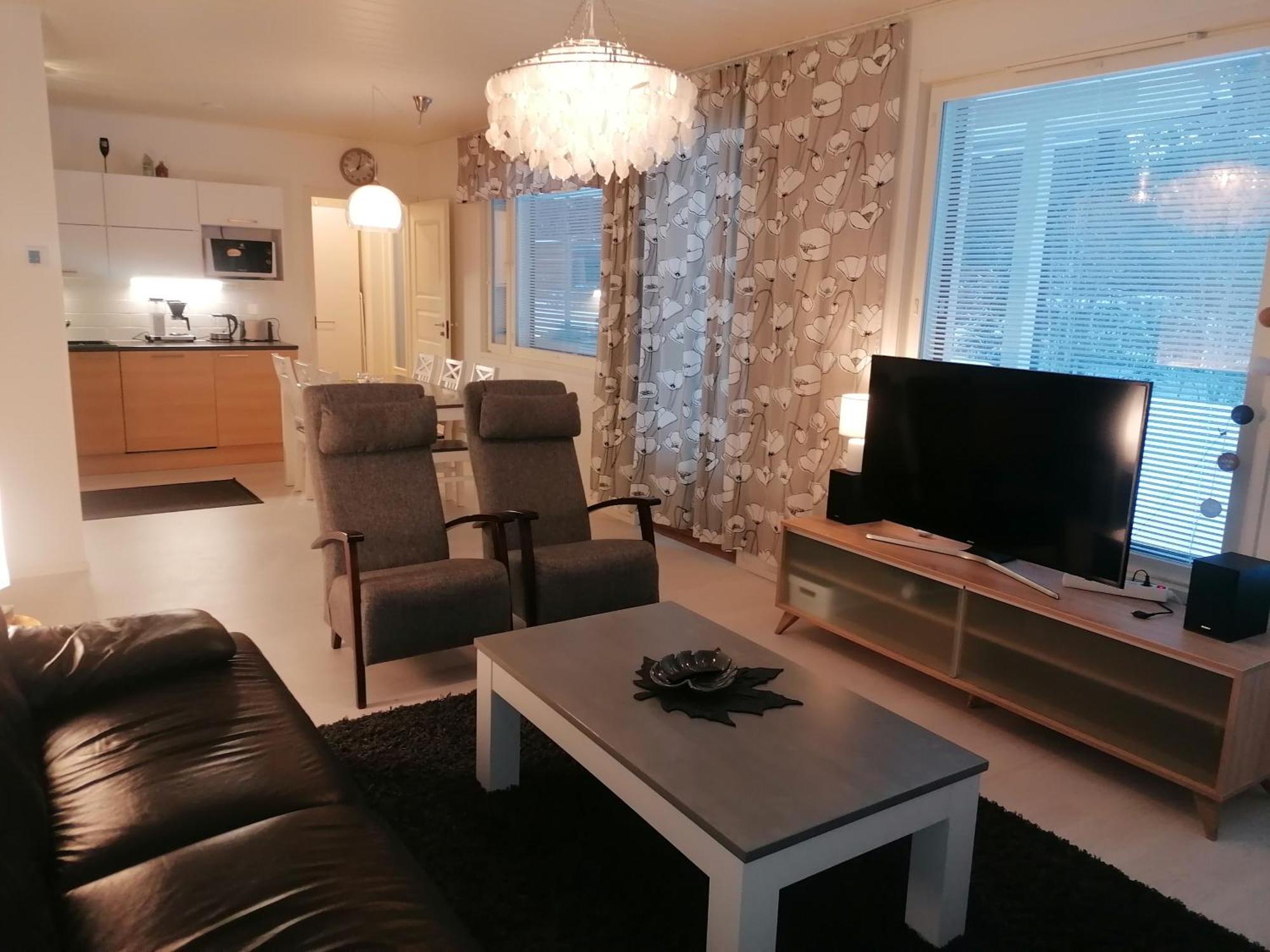 Majoituspalvelu Nurmi Apartment Oksapolku 2 B Deluxe Huoneisto 103M2 Raahe Exterior foto